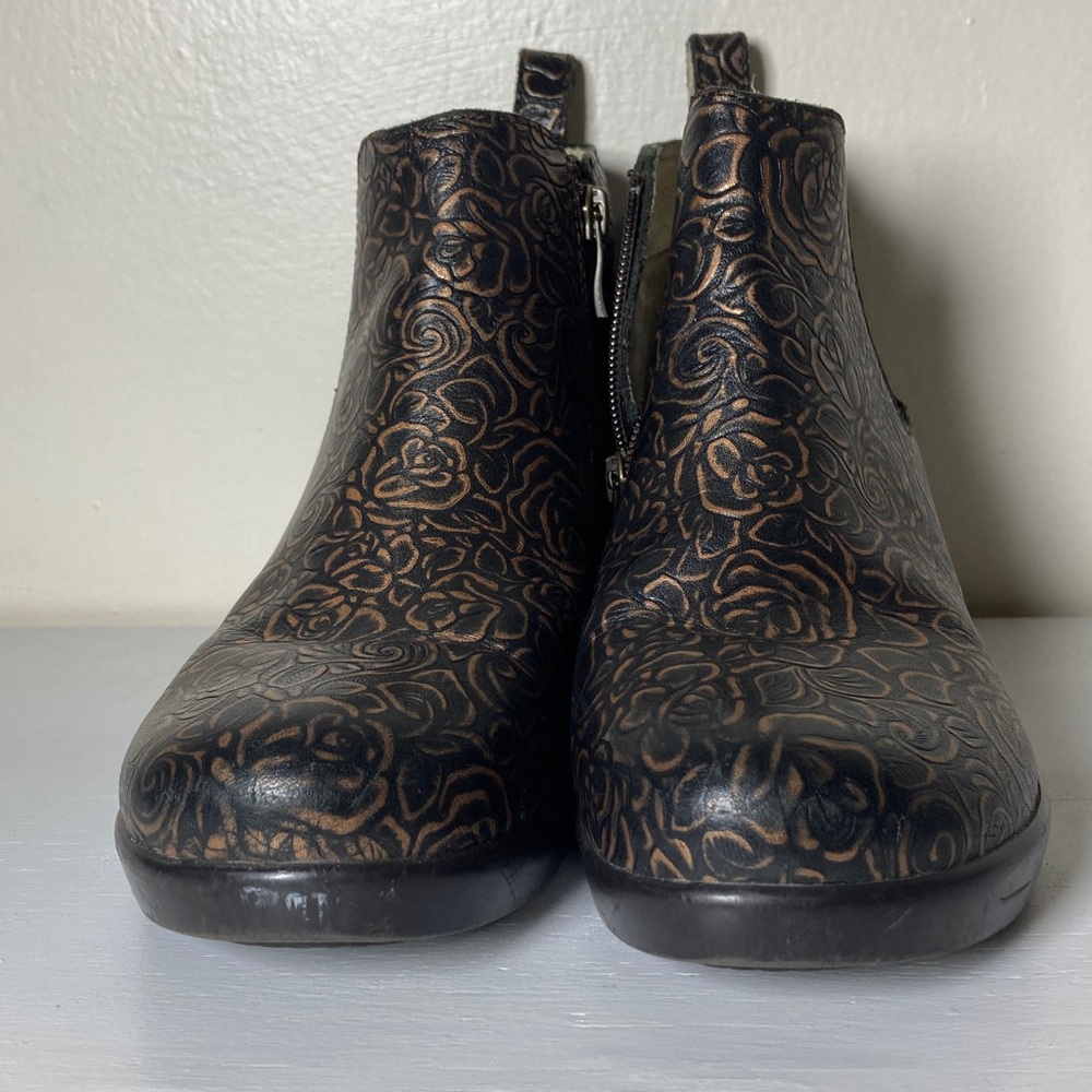 Alegria Boots Womens 38 Ever Roar Chelsea Bootie Brown Leather Zebra Print Wedge - Picture 3 of 16